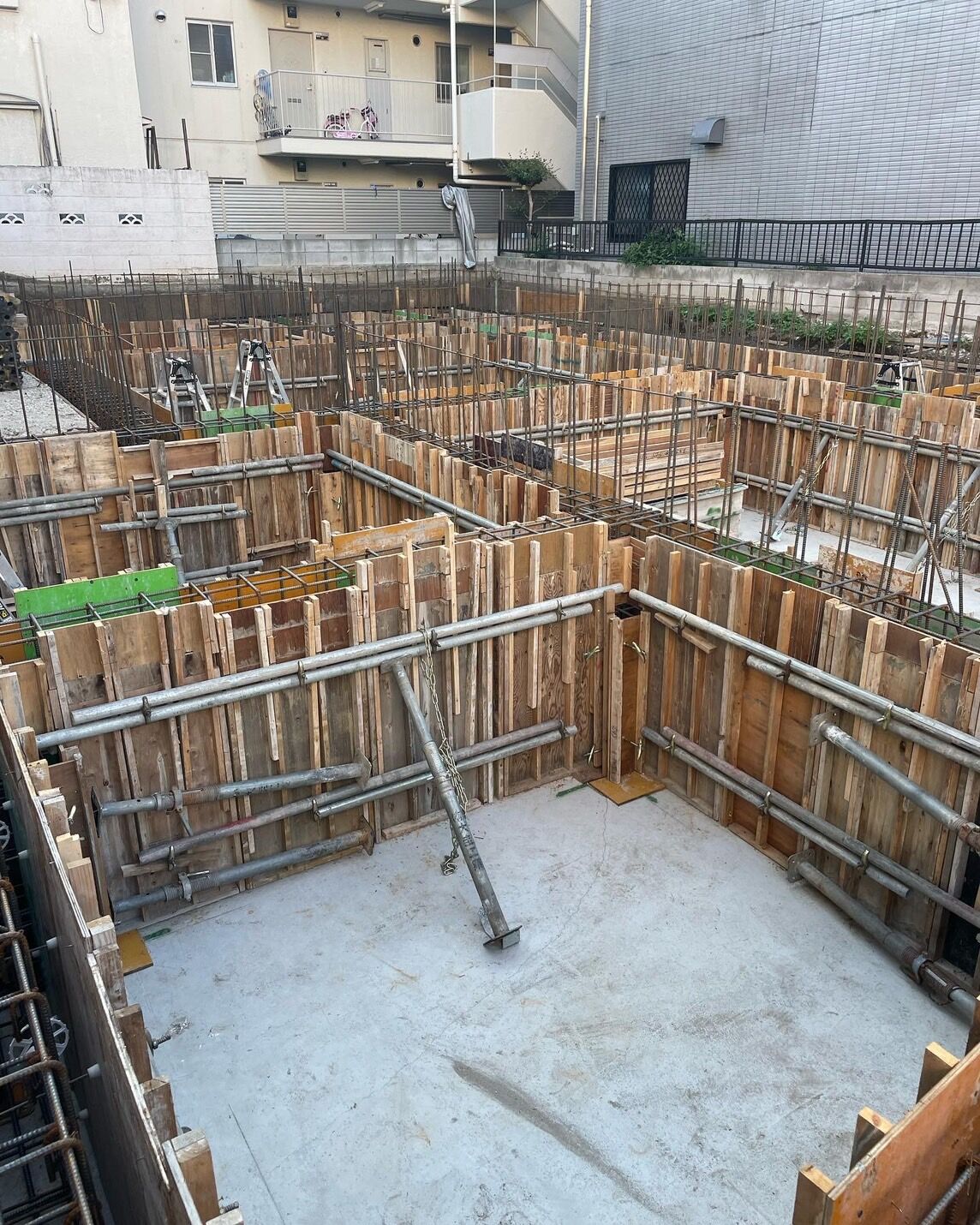 型枠工事